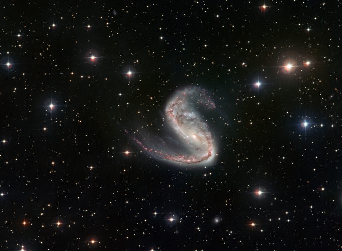 Wallpaper Messier 106, stars, 5k, Space 5647011659